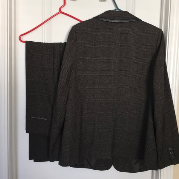 Lane Bryant suit - Picture 2 of 7